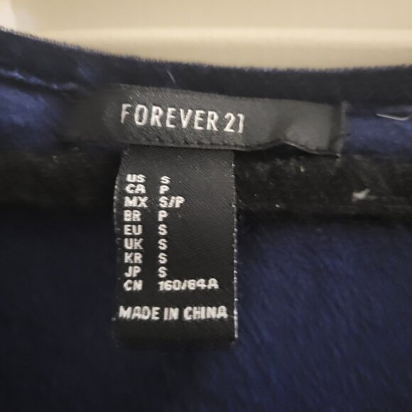 Women's Navy Velvet Mini Dress Forever 21 Small - Picture 4 of 4